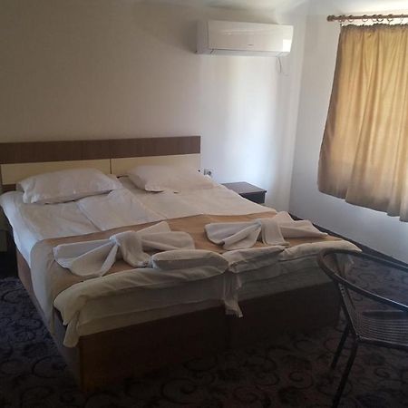 Hotel Sirakovata Kushta Saparewa Banja Exterior foto